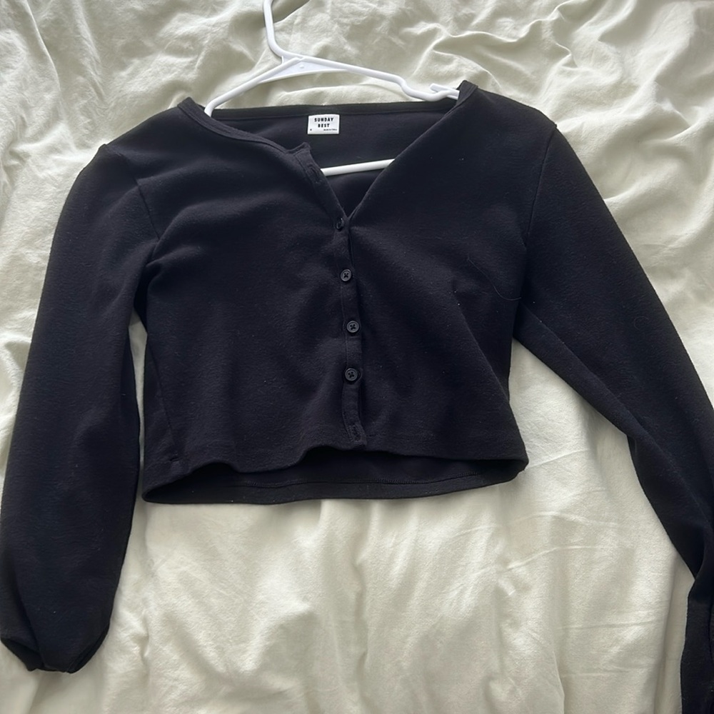 aritzia button up top